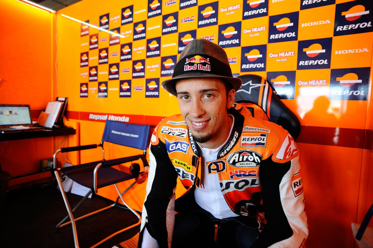 MotoGP Grid Girl Gallery: Motegi 2011