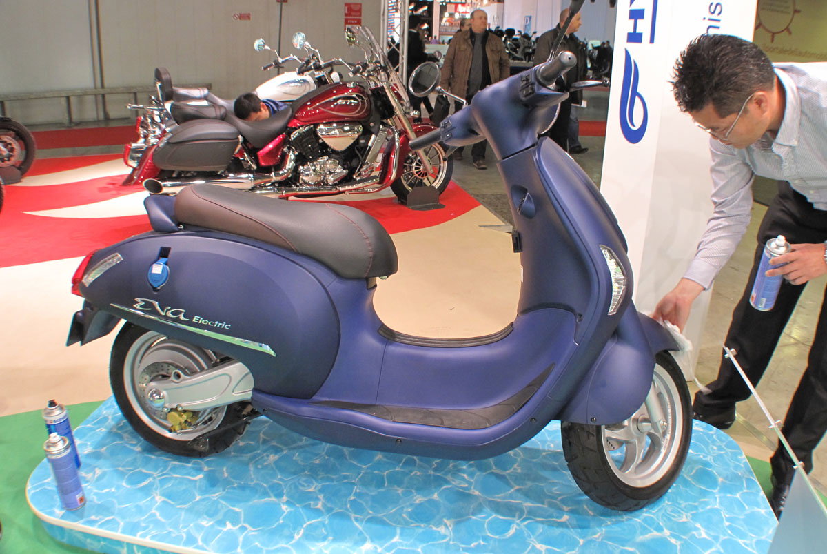 Milan: 2012 Kawasaki Versys 1000