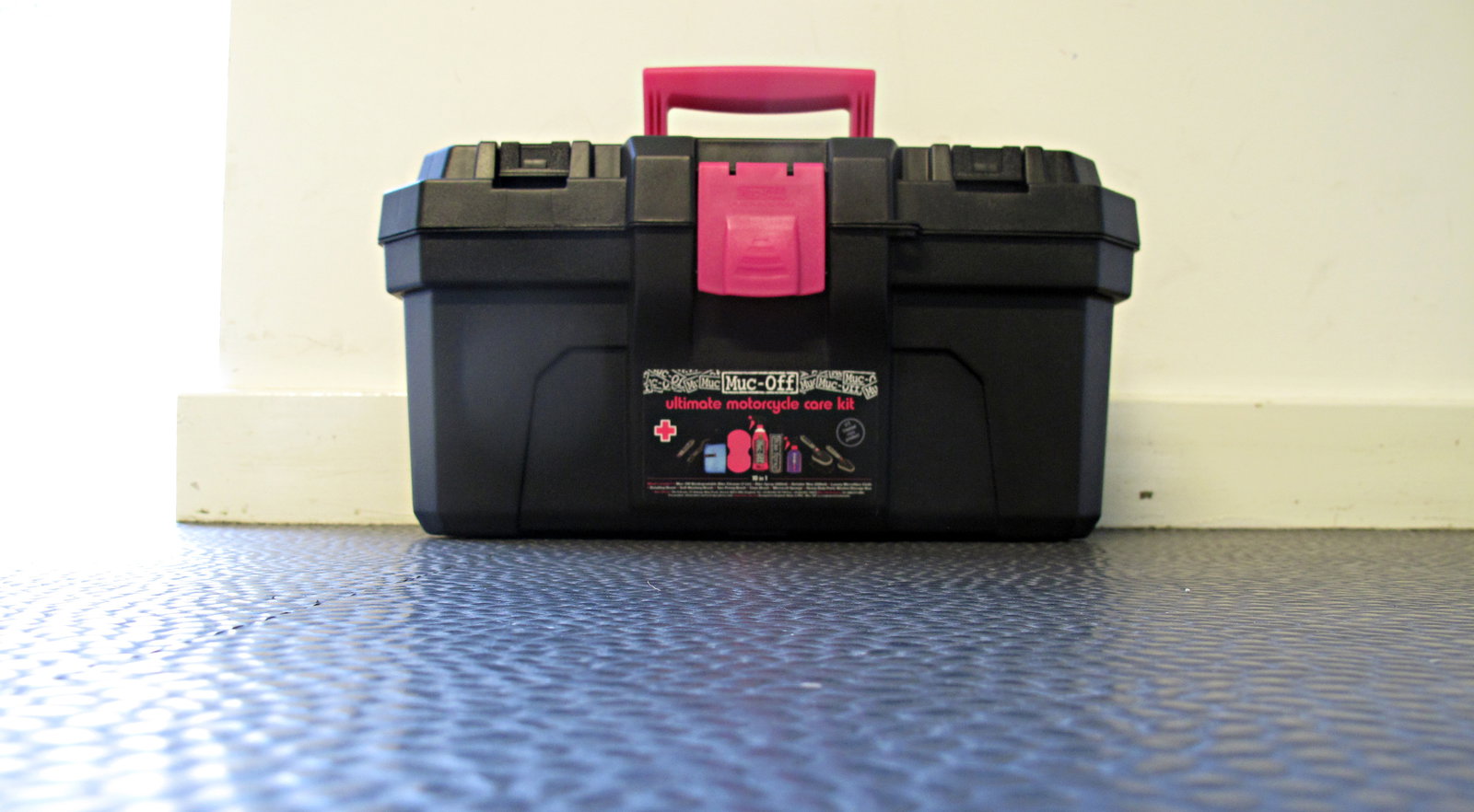 AGV launch Valentino Rossi's 'Eye' helmet