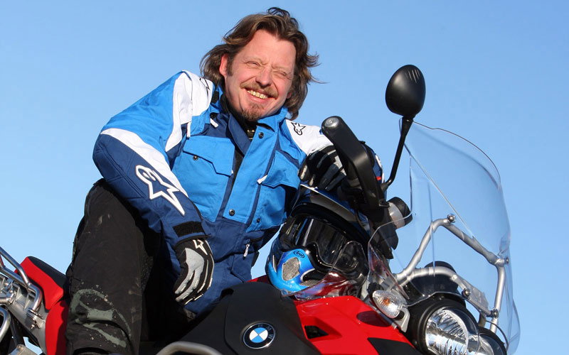 Review your tyres, get £100 off your next set