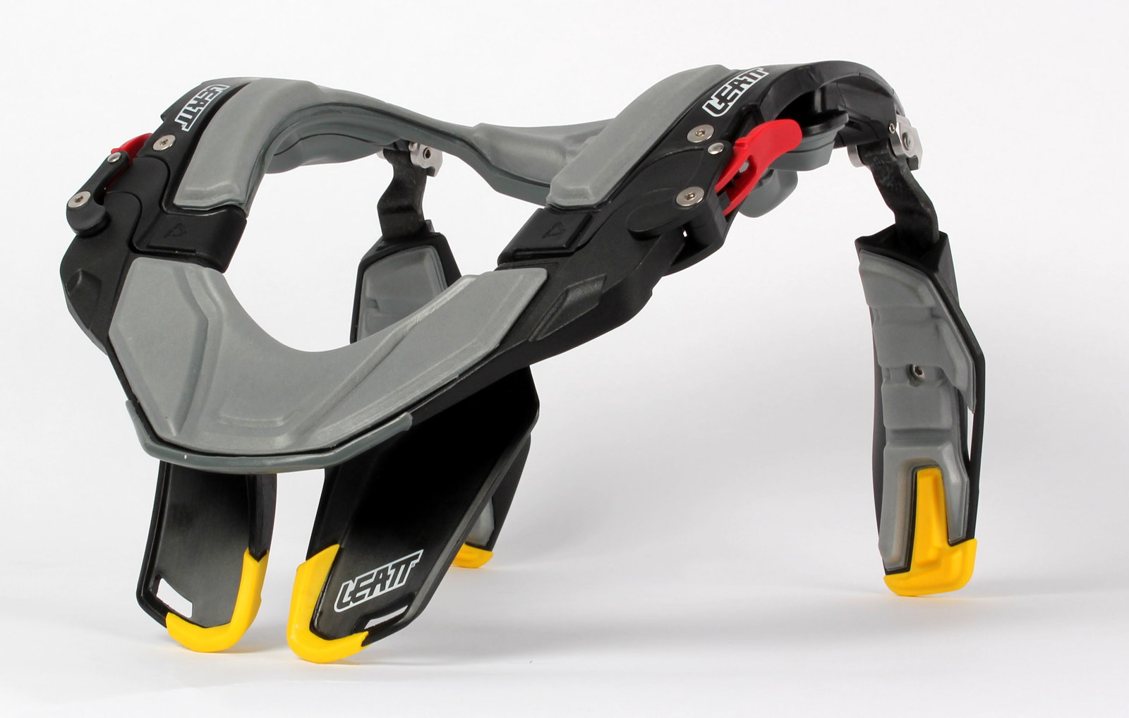 Used: Scorpion Serket R1 exhausts