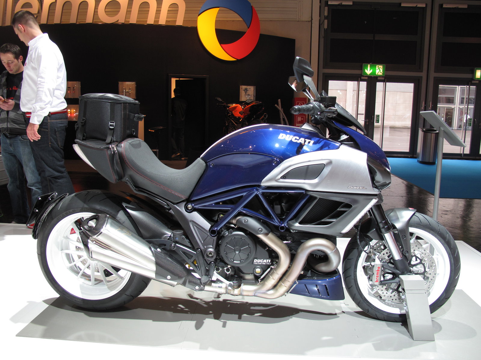 Intermot: New Street Triple revealed