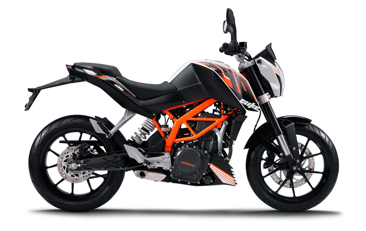 Triumph reveal 2013 Daytona 675R