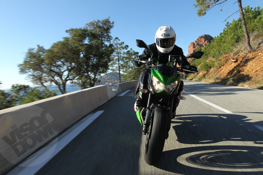 2013 Kawasaki Z800 review | Visordown