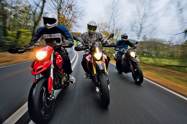 Honda VFR1200 tank range: my first impressions