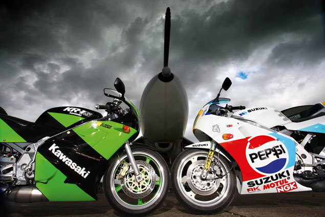 Classic Scrap - 1991 Yamaha FZR1000R EXUP Vs Suzuki GSX-R1100
