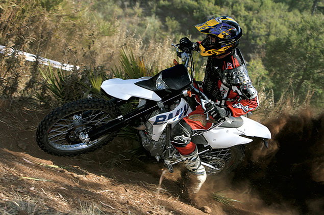 Honda DN-01 first ride review