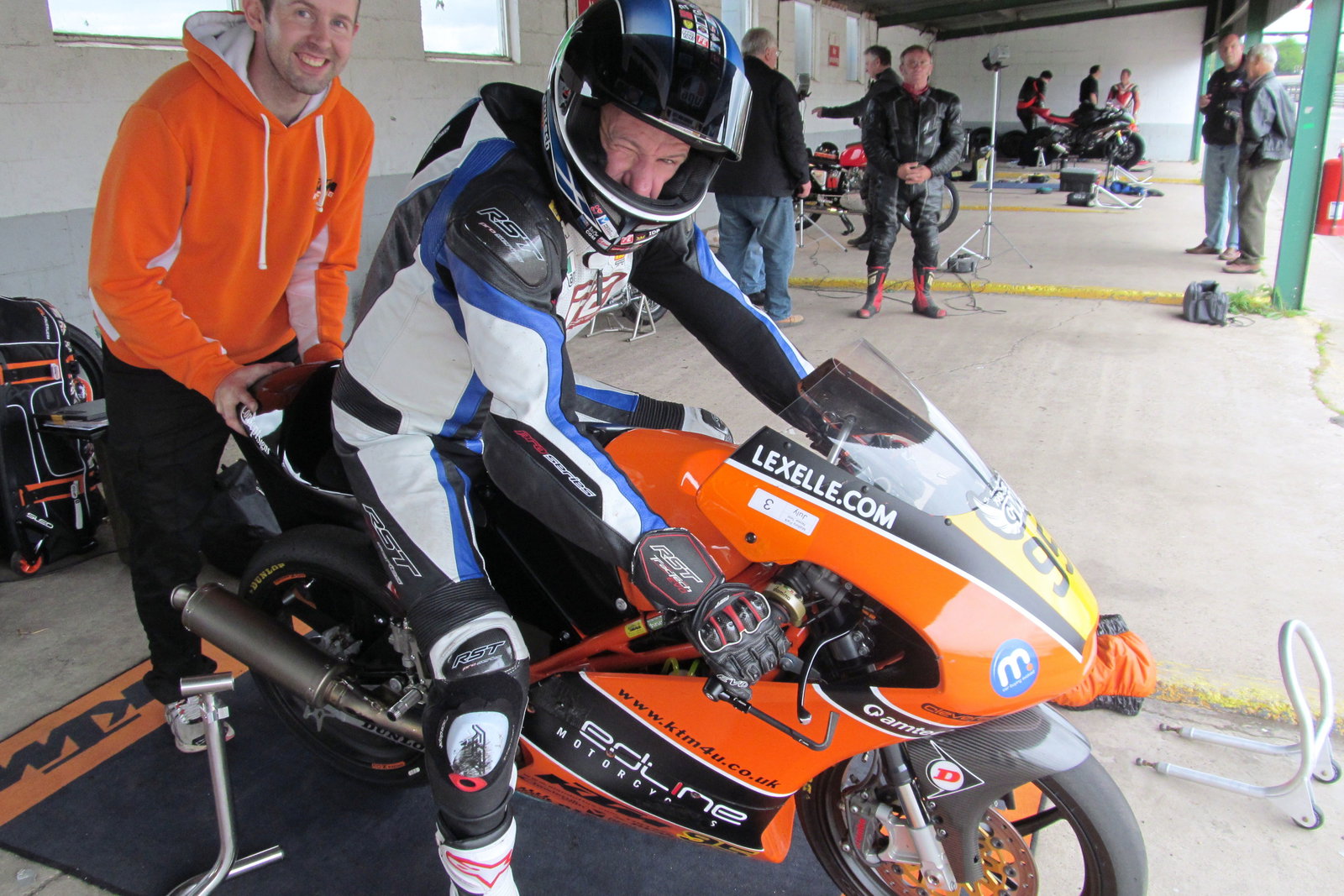 First Ride: KTM RC250R review | Visordown