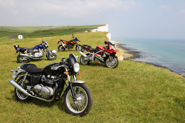 Classic Scrap - 1991 Yamaha FZR1000R EXUP Vs Suzuki GSX-R1100
