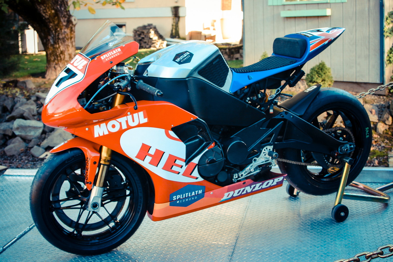 Sam Lowes becomes World Supersport Champion