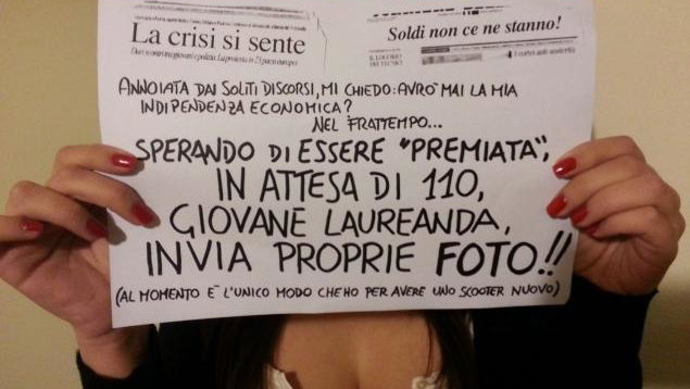 Student sells nude pics to buy a scooter