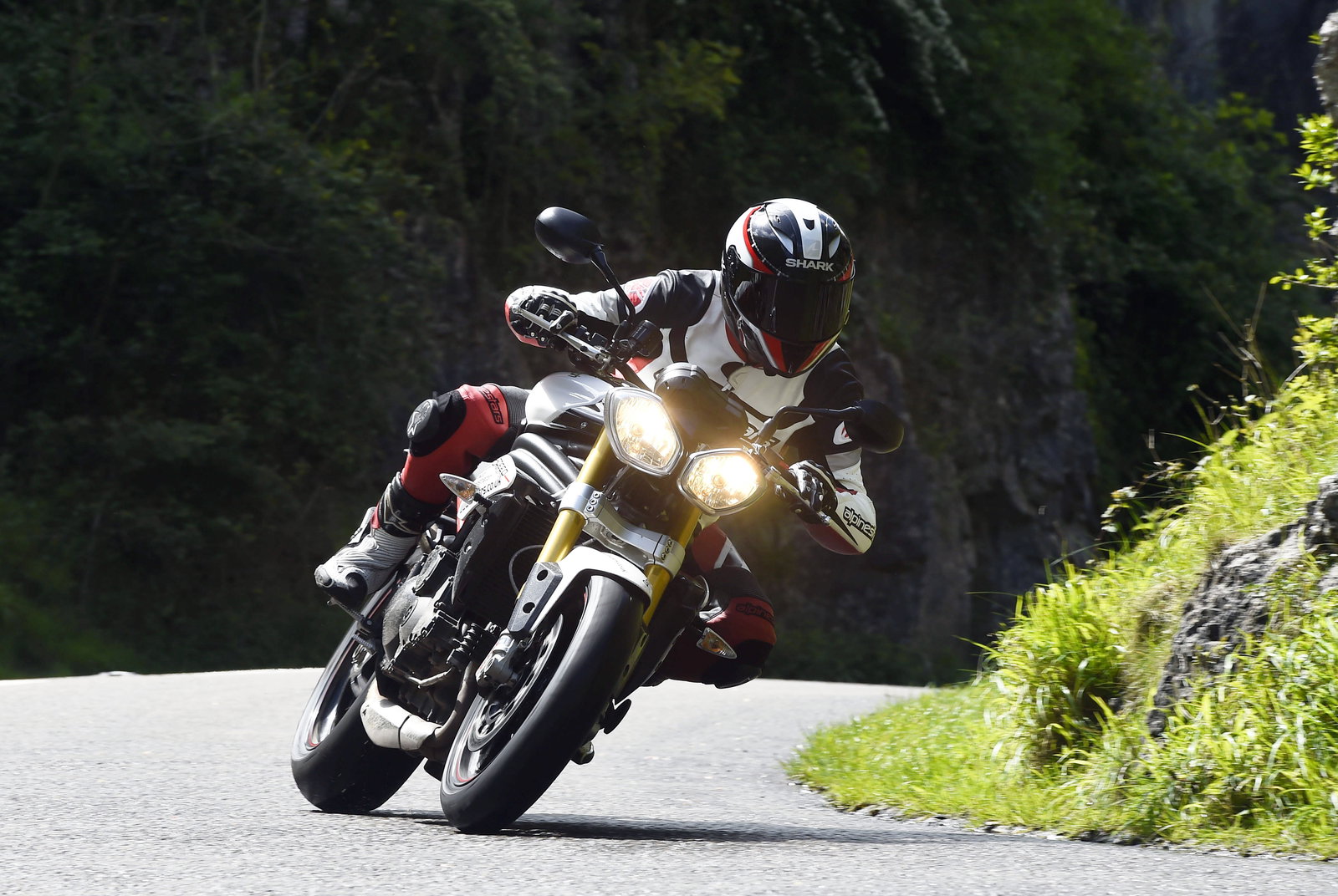 New kit: Arai Pro Shade System