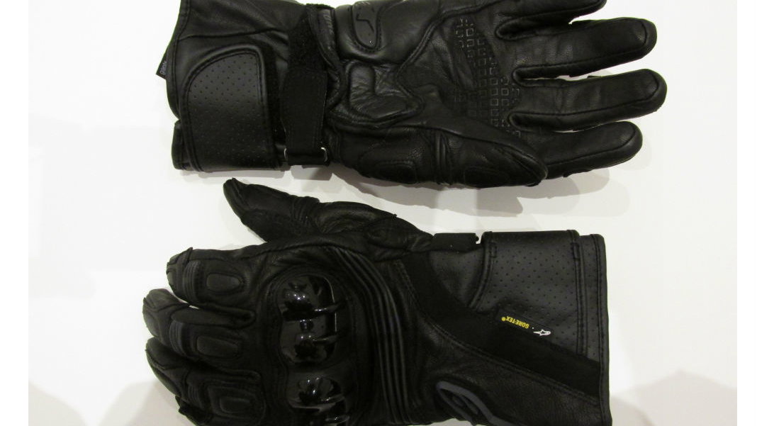 Review: Alpinestars Archer Gore-Tex gloves