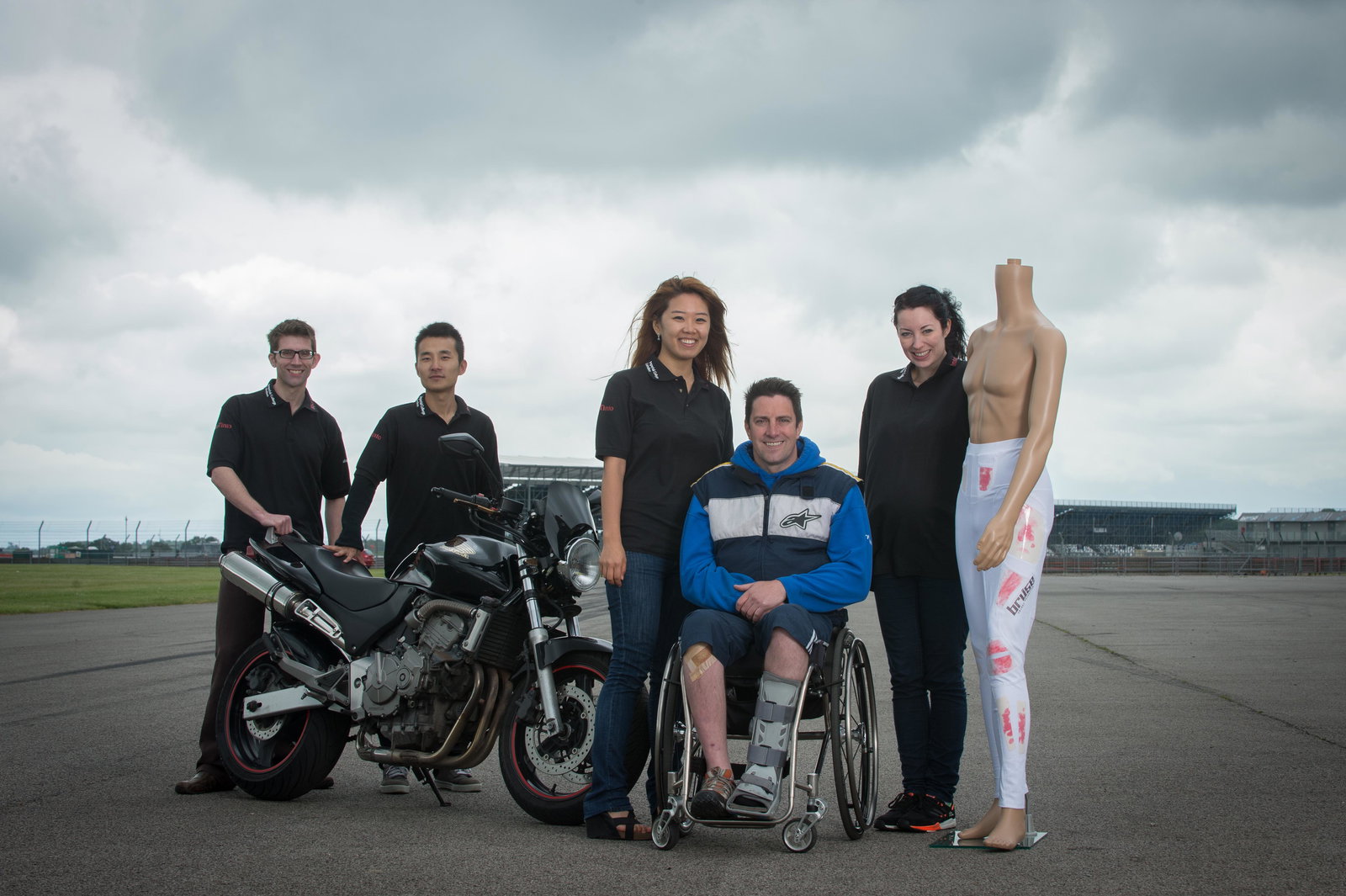 Can you see it? Government's illuminating new bike safety poster