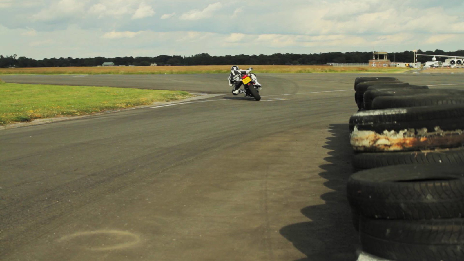 First ride: Ducati Monster 821 review