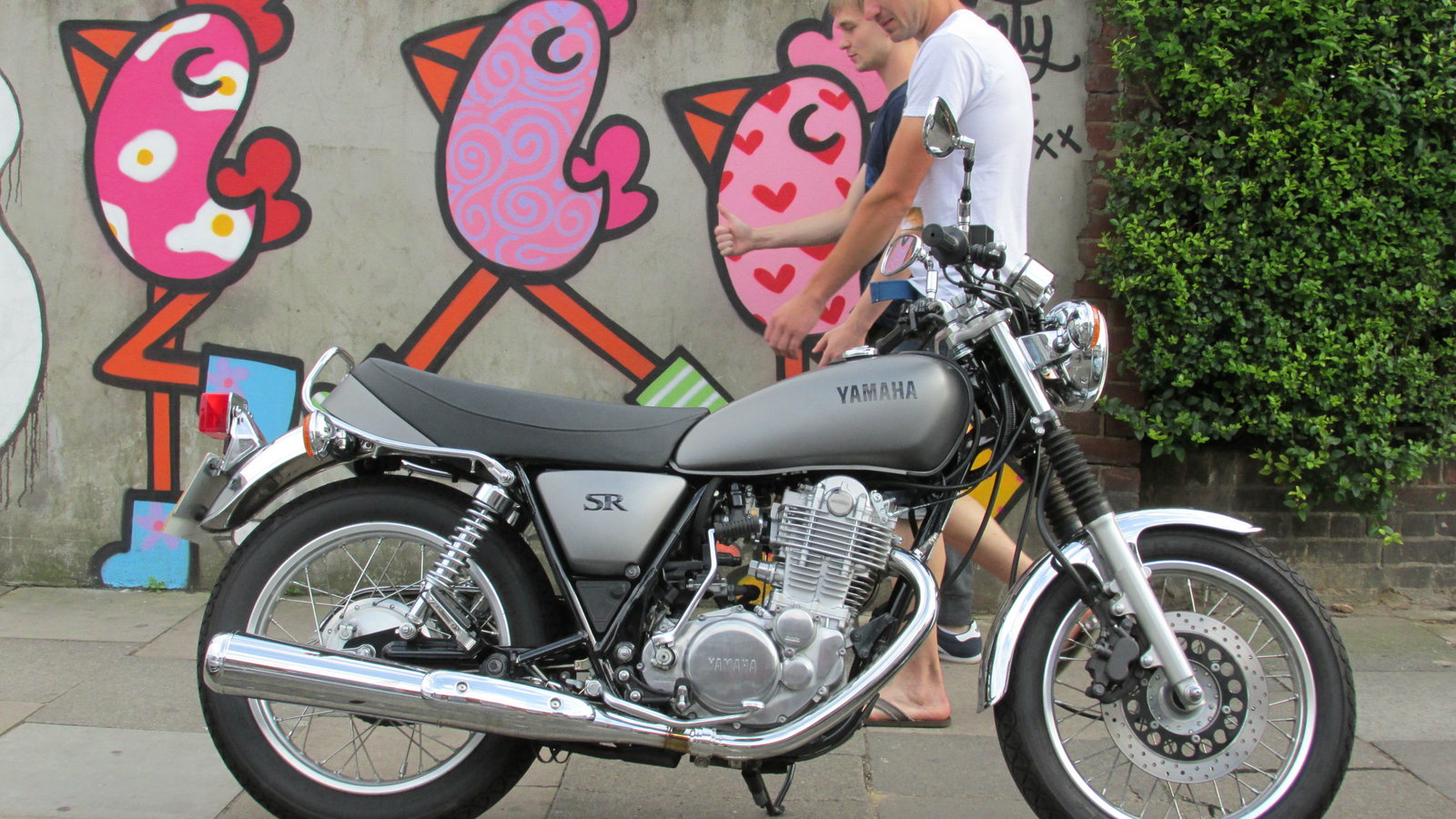 First ride: Yamaha SR400 review