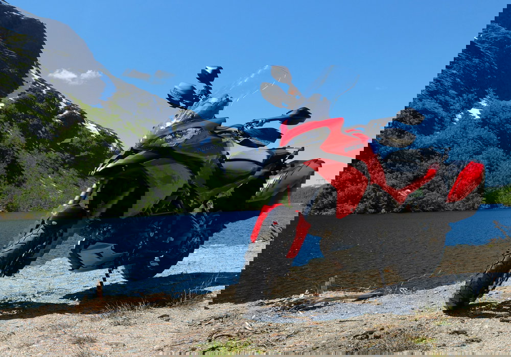 So is Yamaha's MT-07 really better than an SV650S?