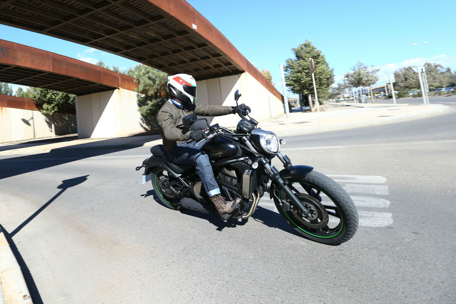 Video: Kawasaki Versys 650 review