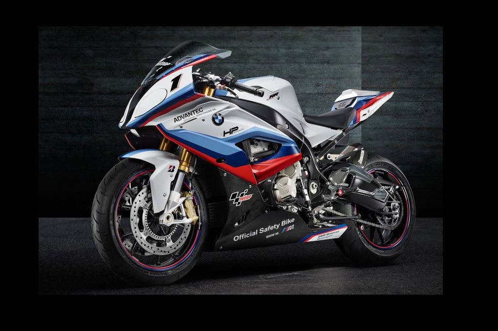 Ducati Desmosedici GP15 unveiled