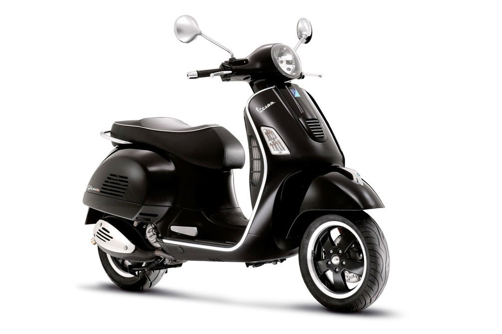 Video: 'World's first full-size plastic motorcycle kits'