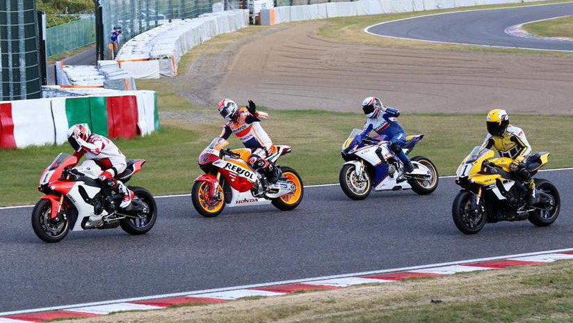 Wayne Rainey, Eddie Lawson, Kenny Roberts, Takuma Aoki [credit: Suzuka Circuit]