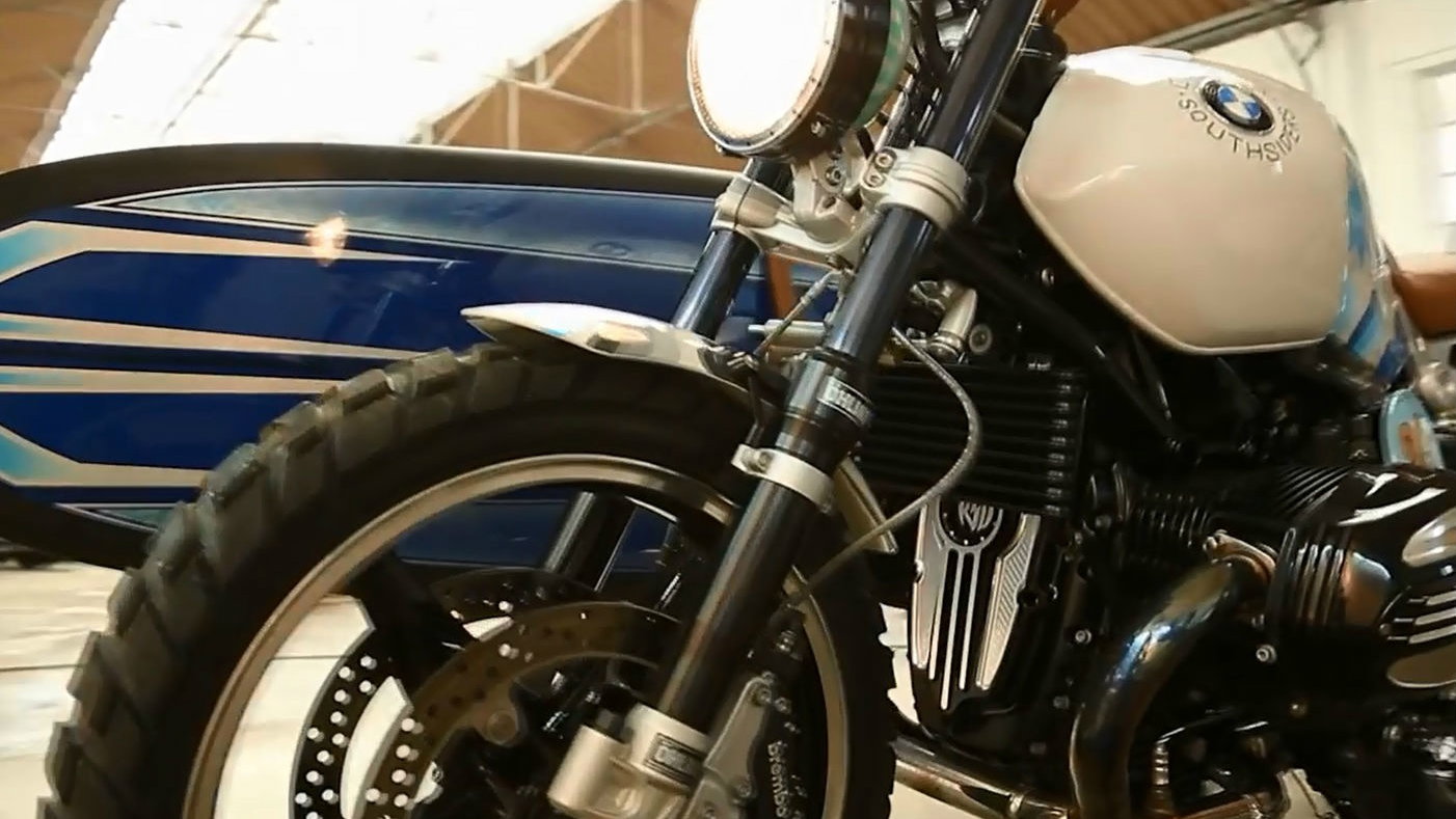 BMW R nineT scrambler walk-around video