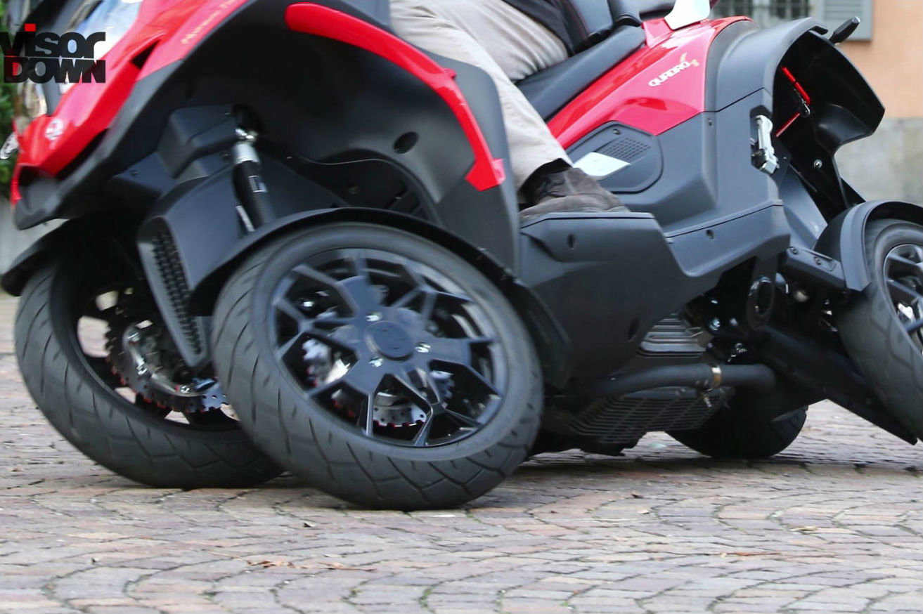 Video review: Yamaha XJR1300 Racer road test