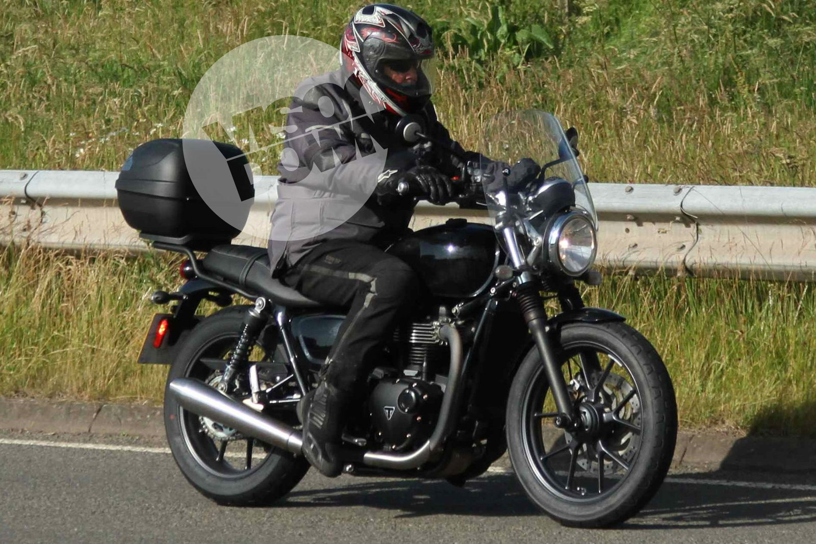 Next-gen Triumph Tiger Explorer spied