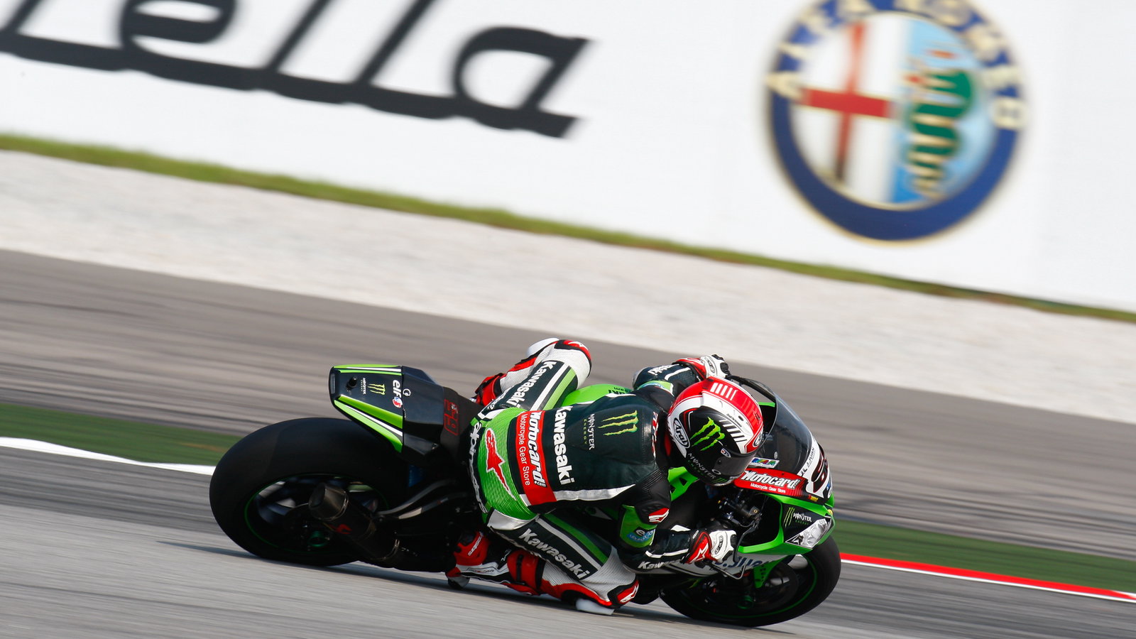 WSBK 2015: Sepang race two results