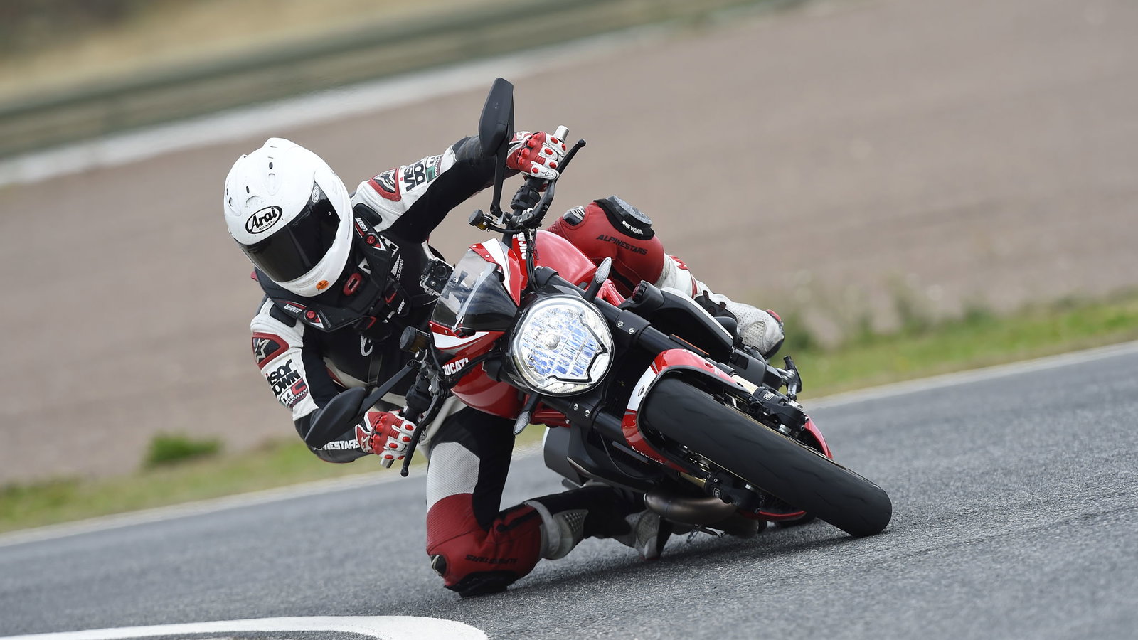 Ducati Monster 1200R review