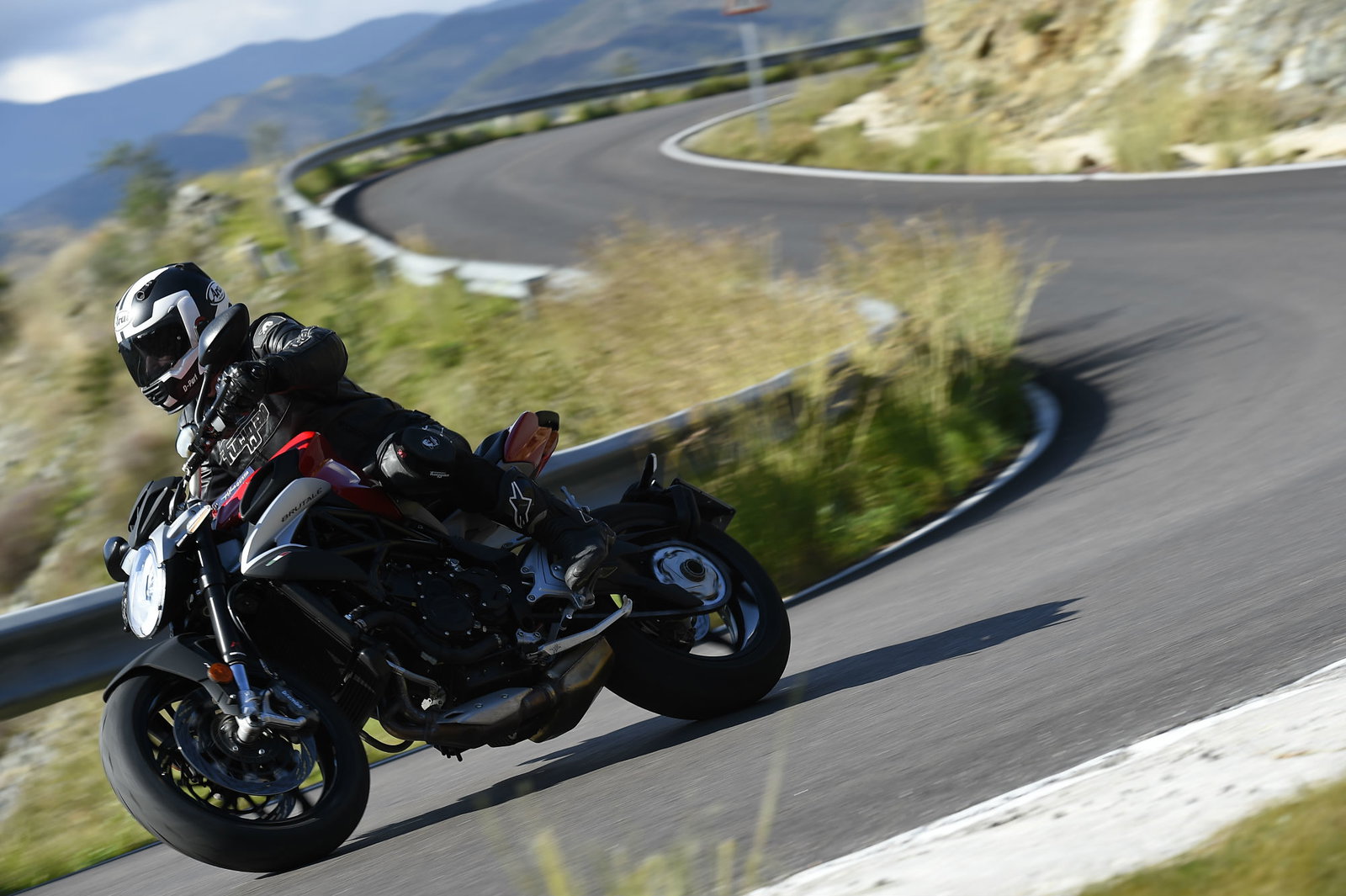 First ride: Yamaha XSR900 review