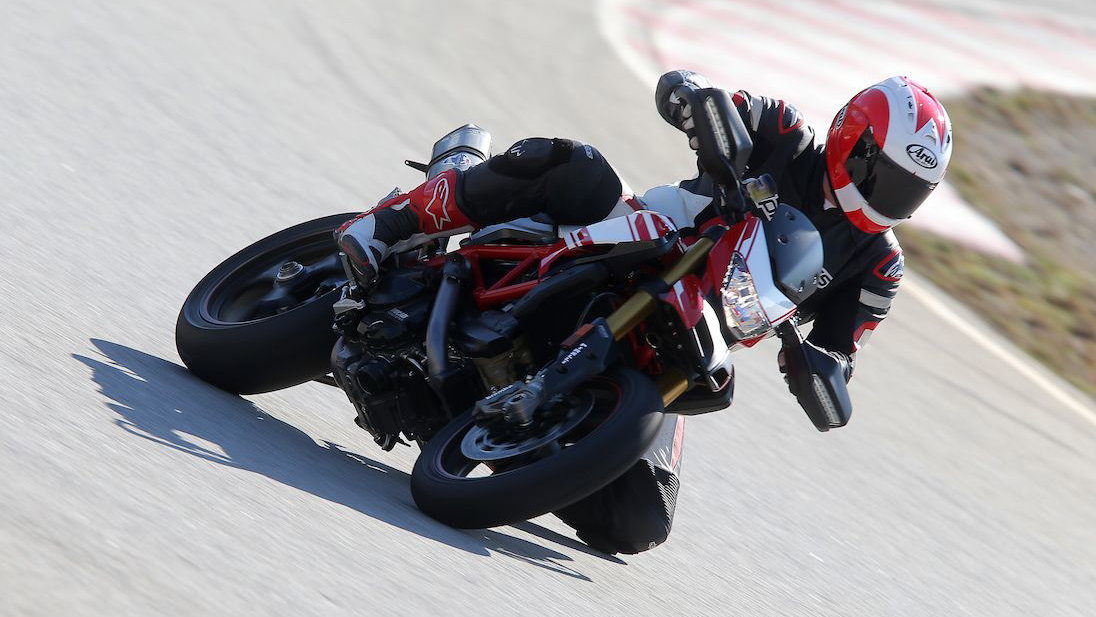 First ride: Ducati Hypermotard 939 / SP review