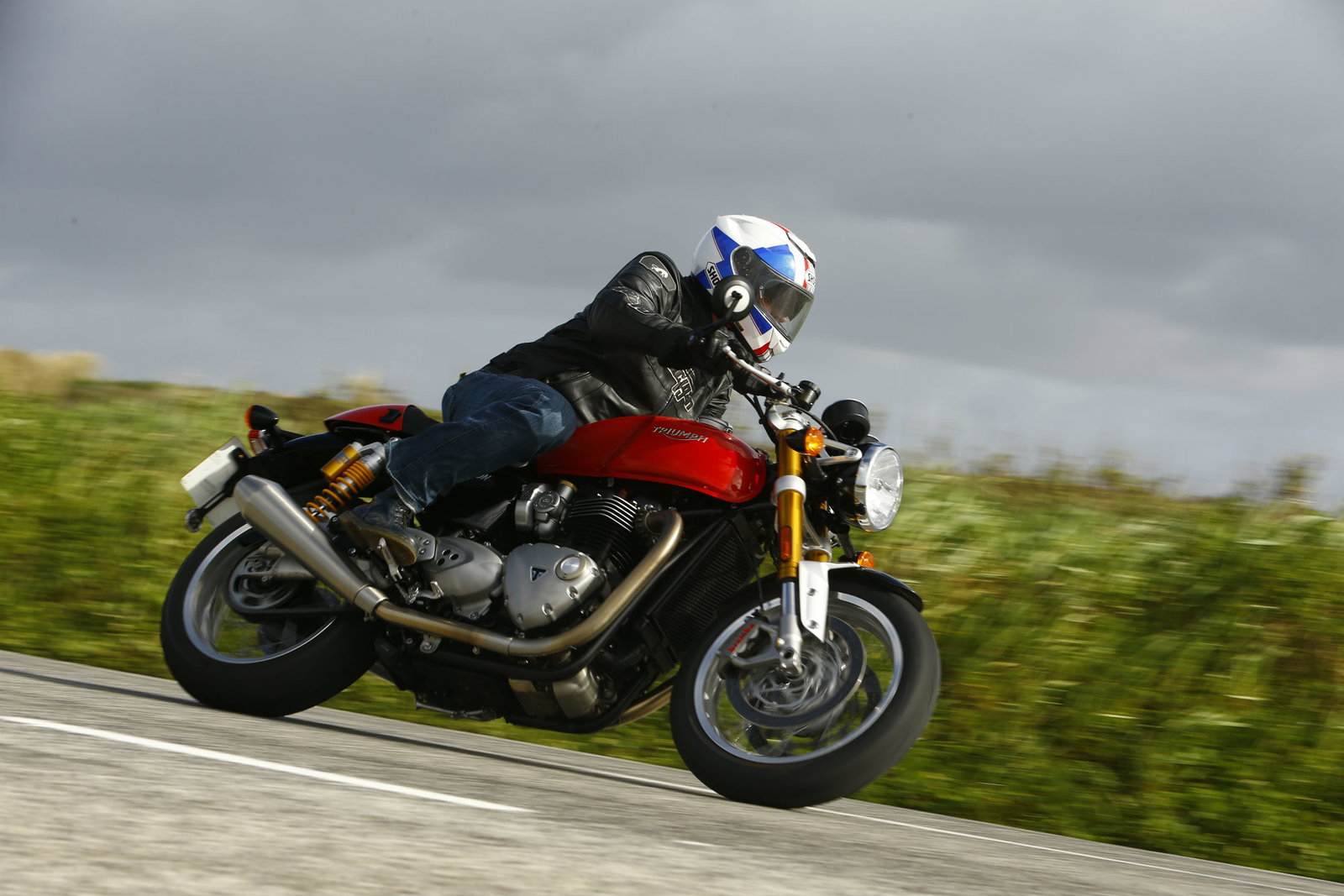 First ride: BMW F700GS and F800GS review