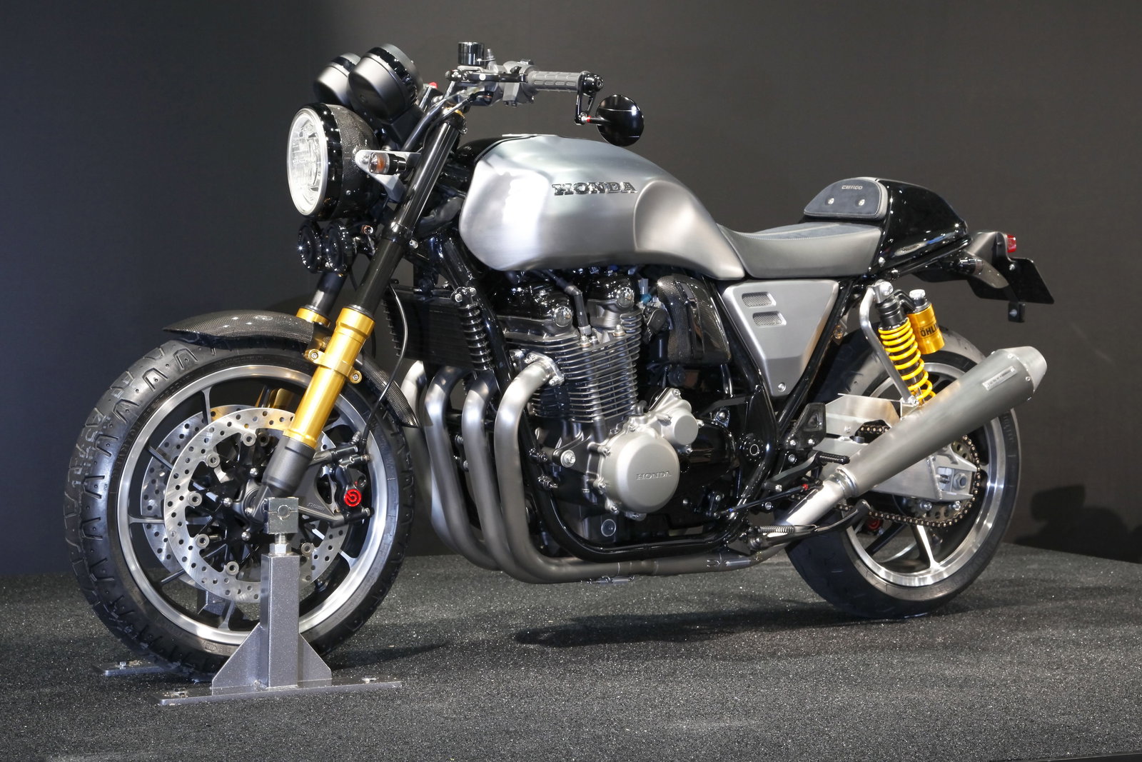 Honda CRF250 Rally prototype revealed