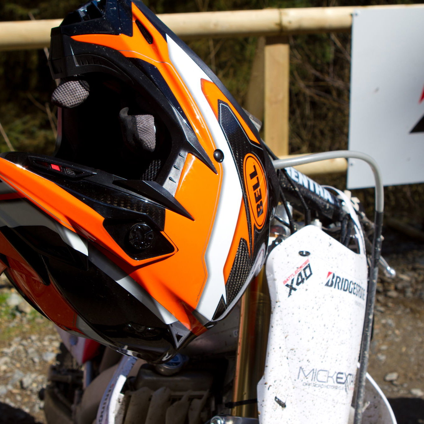Review: Bell Moto-9 Flex - 499.99 : By Kane Dalton | Visordown Review: Bell Moto-9 Flex - 499.99 : By Kane Dalton | Visordown
