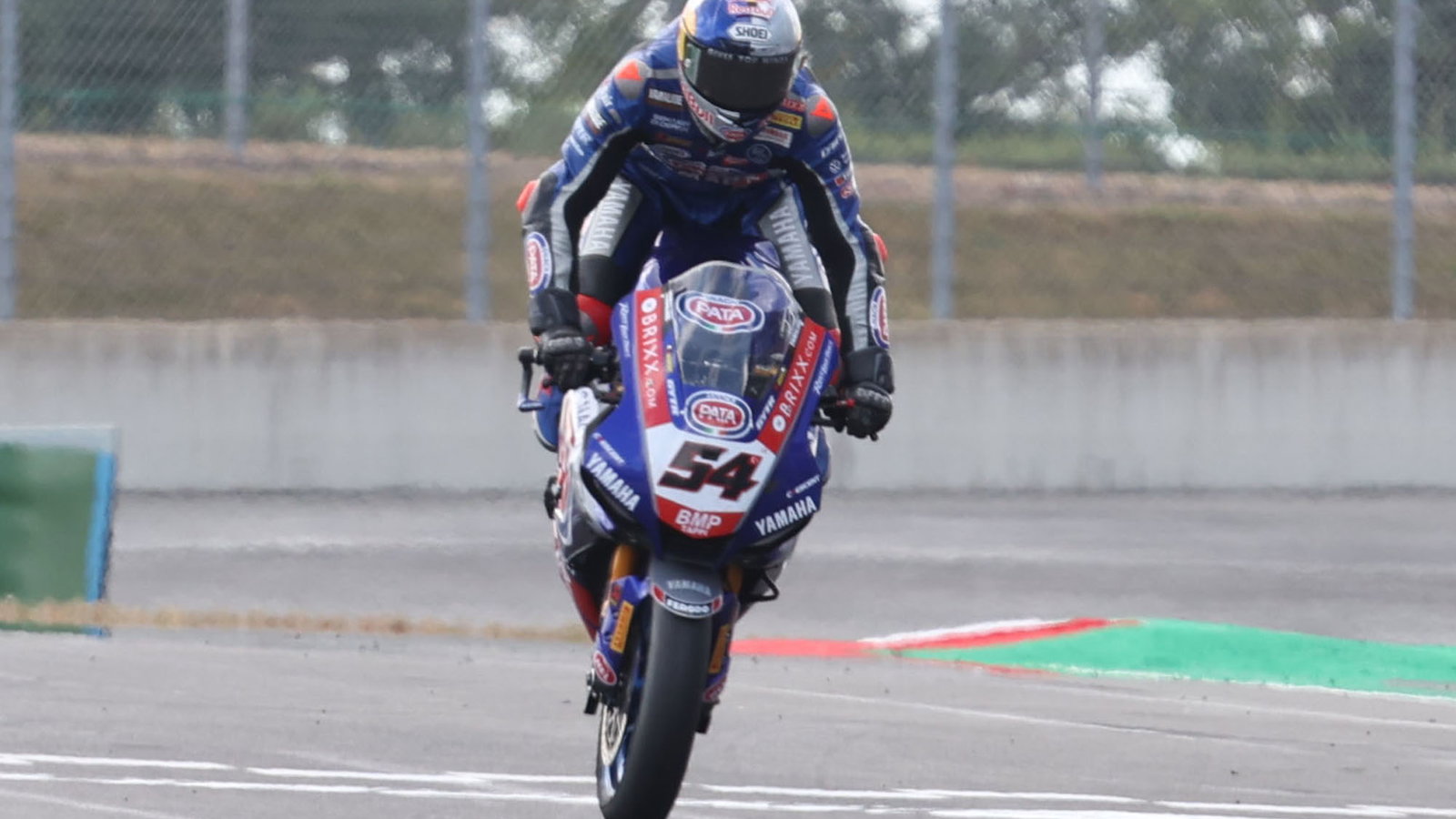 Toprak Razgatlioglu - Pata Yamaha R1