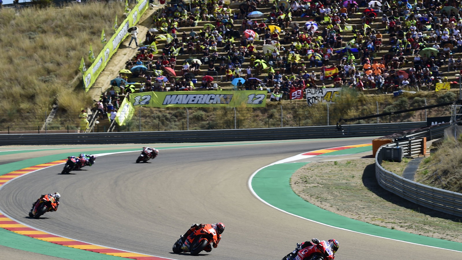 Jorge Martin leads group of MotoGP riders in 2021 Aragon GP. - Gold and Goose