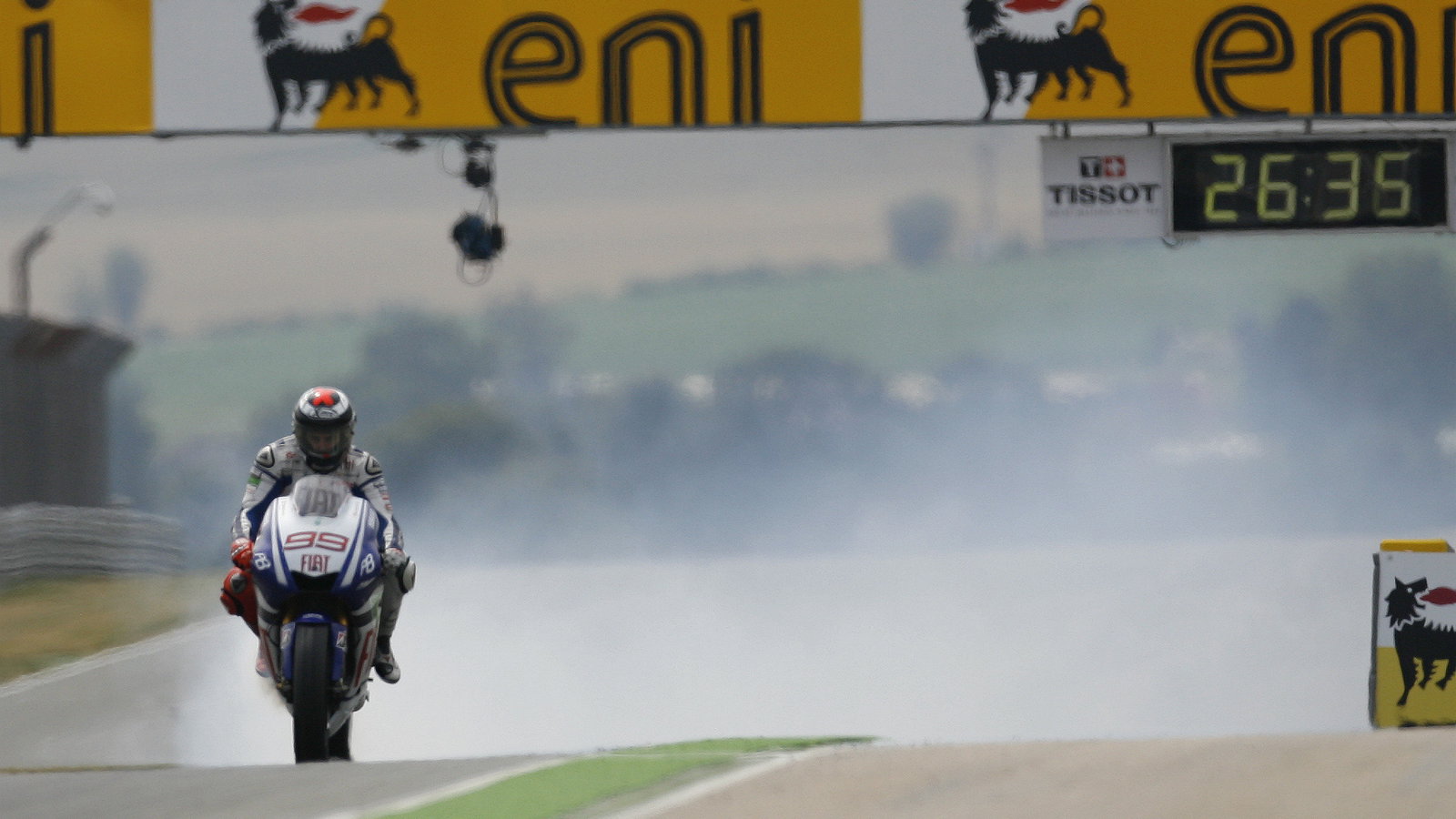 Lorenzo first victim of long-life engine rule