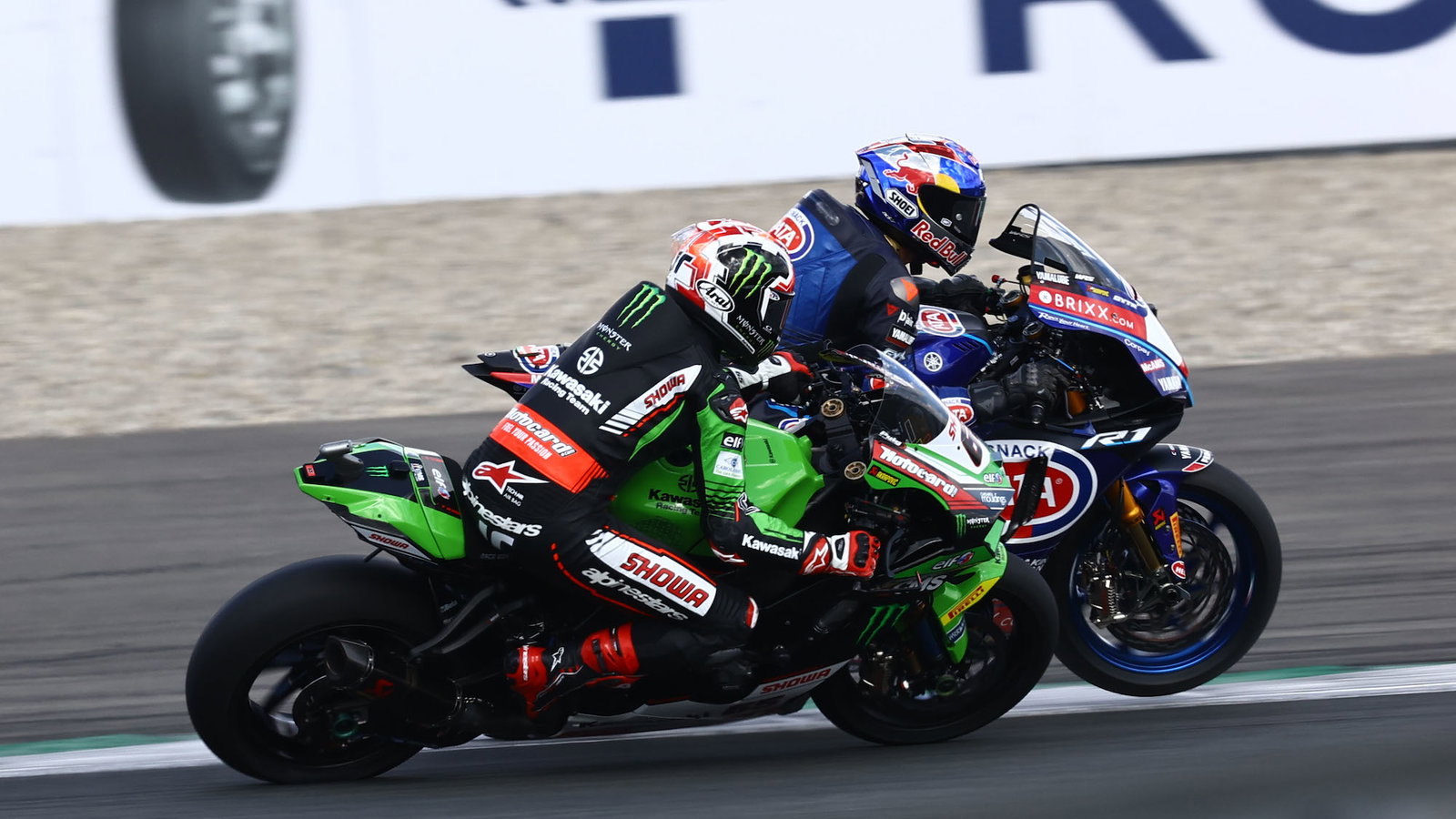 Jonathan Rea, Toprak Razgatlioglu - Kawasaki, Yamaha