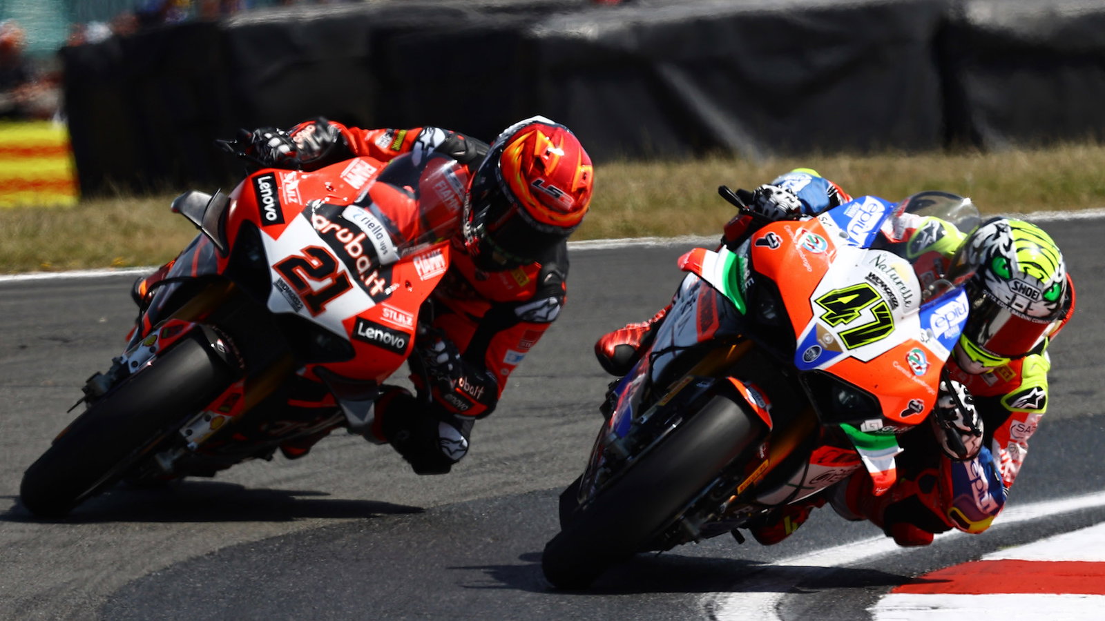 Michael Ruben Rinaldi, Axel Bassani