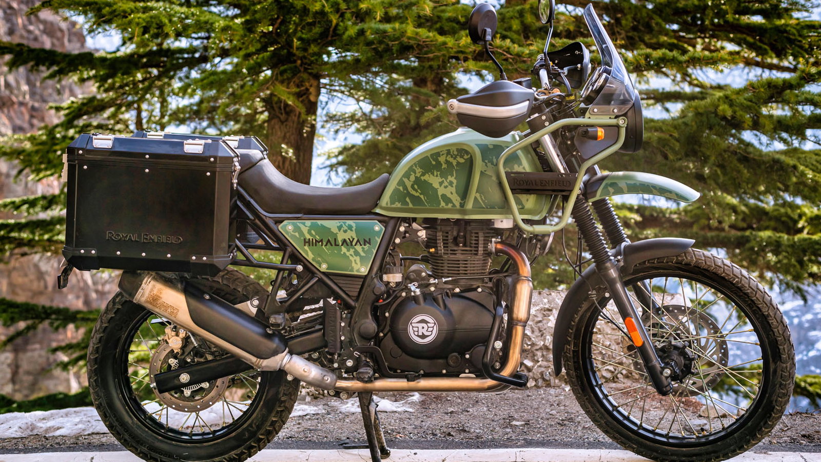 Royal Enfield 2021 Himalayan Pine Green