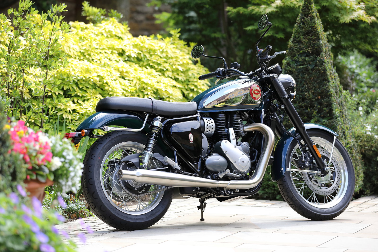 Single Rider Motorcycle Top 10 Best Full-Size Single-Cylinder Motorcycles | Visordown