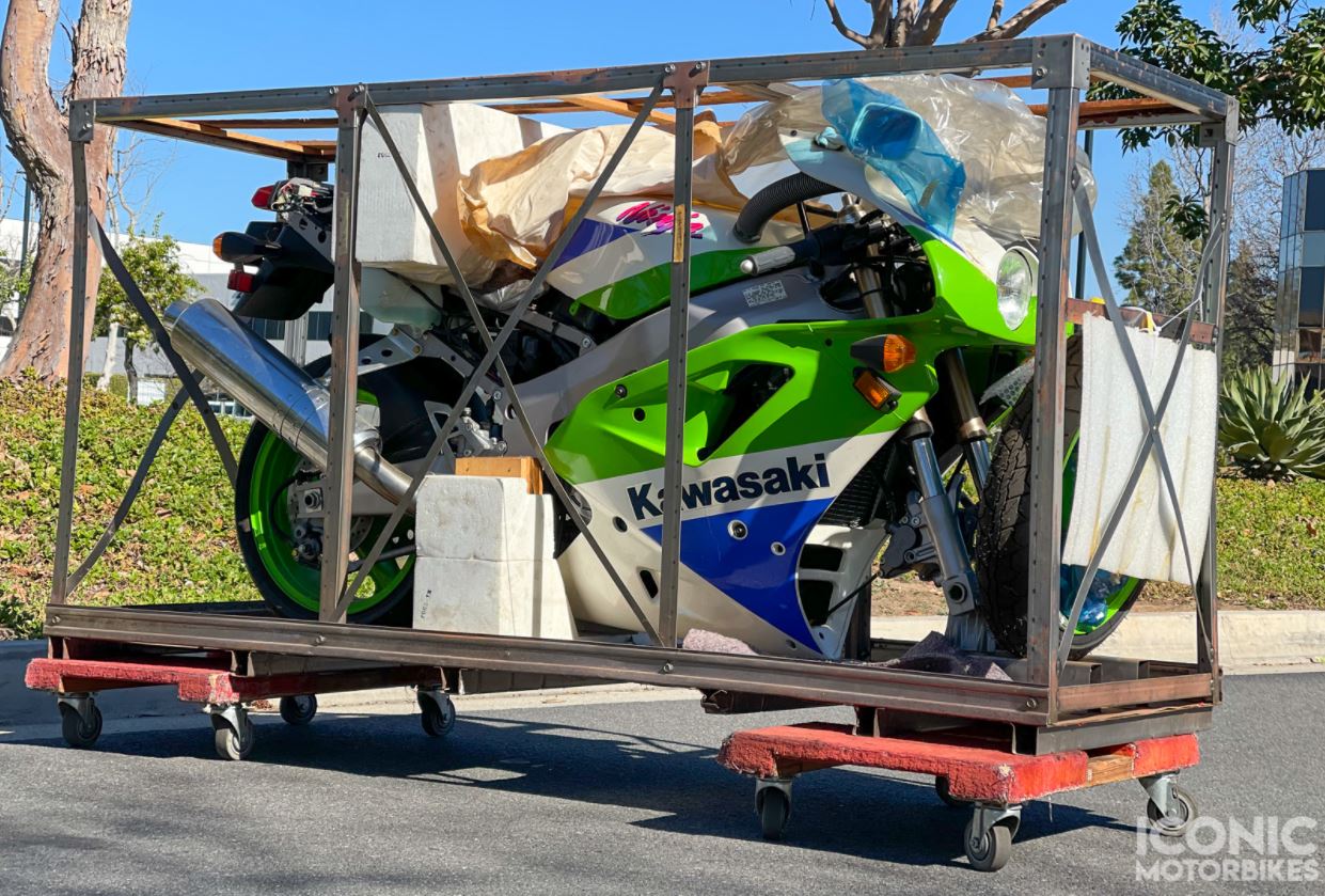 Crate-fresh Kawasaki Ninja ZX-7R K2 sells for eye-watering sum