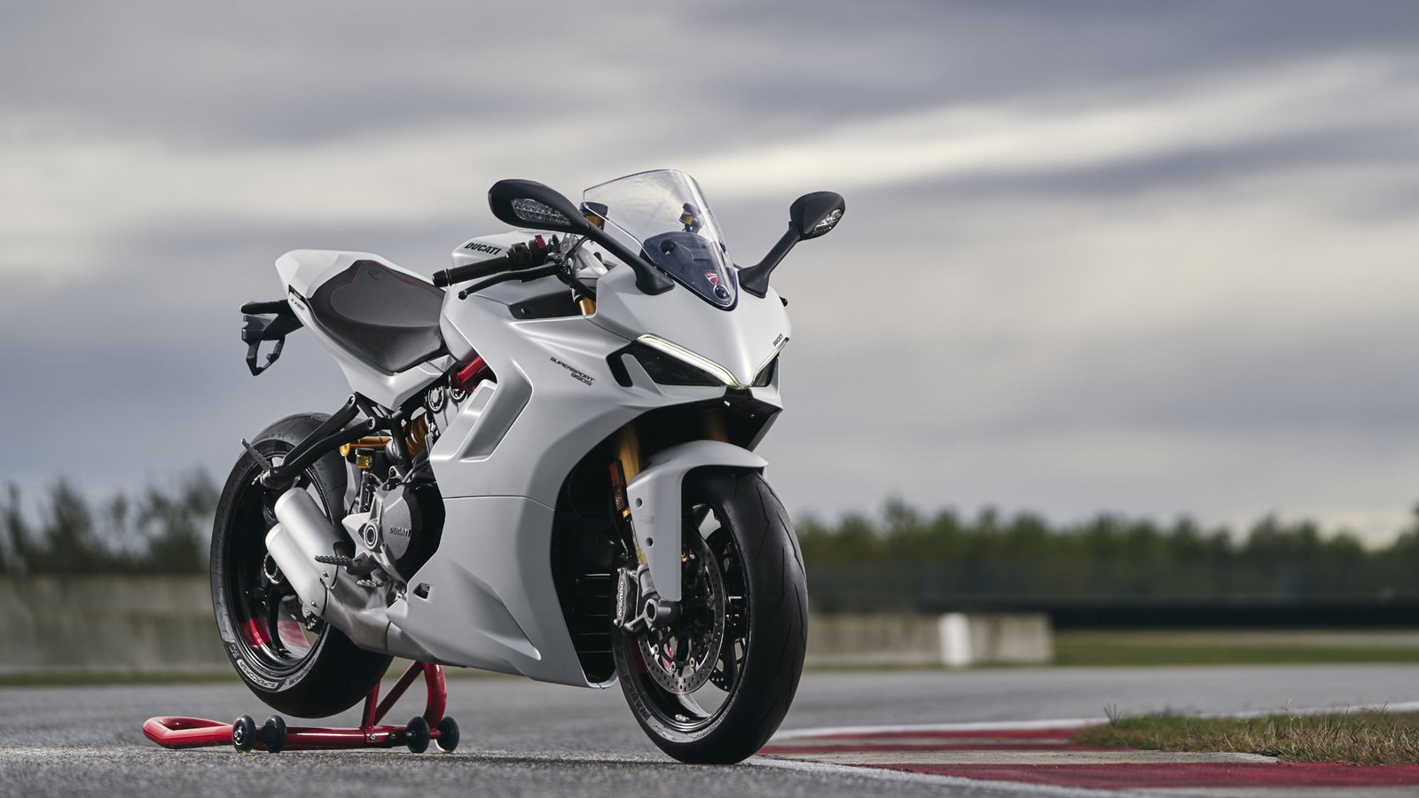 Ducati SuperSport 950 reveals fresh Panigale-inspired facelift 