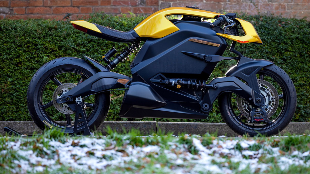 The first Arc Vector bikes are landing with customers | Visordown