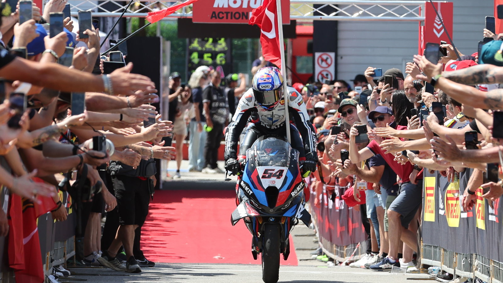 Toprak Razgatlioglu, 2024 Emilia-Romagna WorldSBK. - Gold and Goose