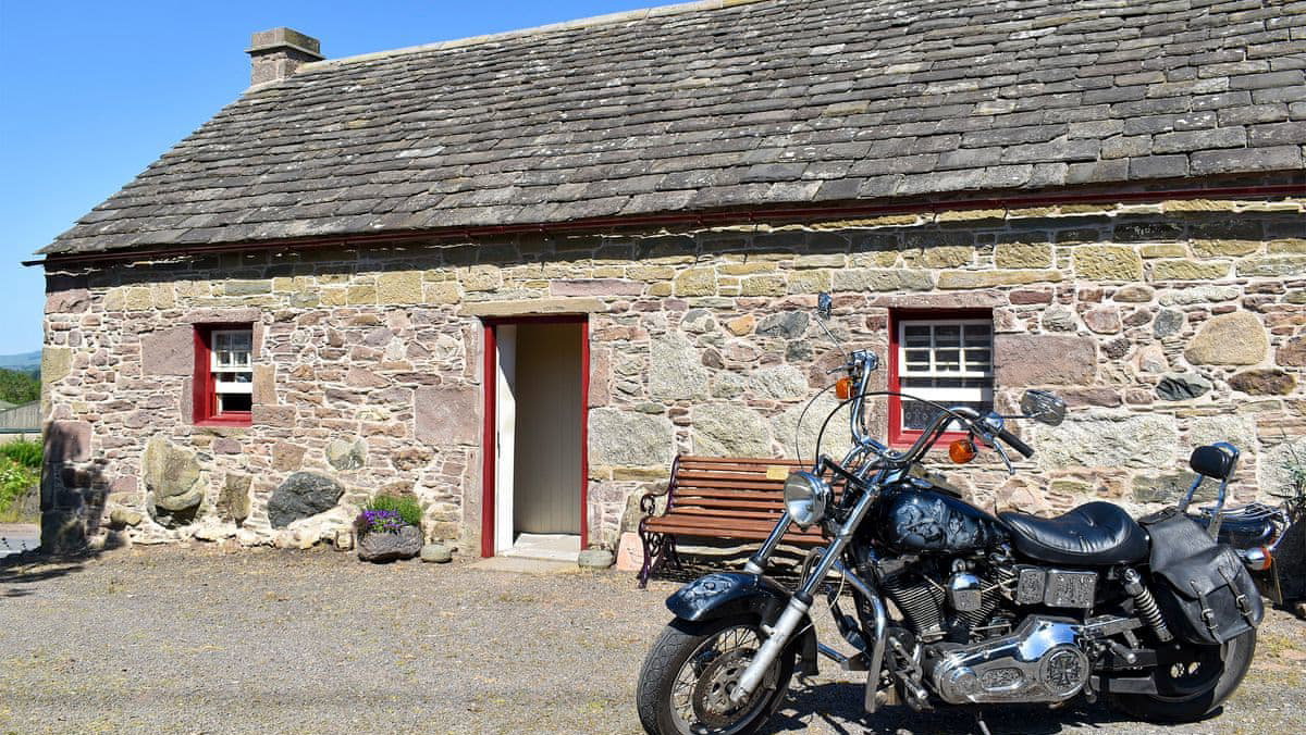 Harley-Davidson - Davidson family cottage