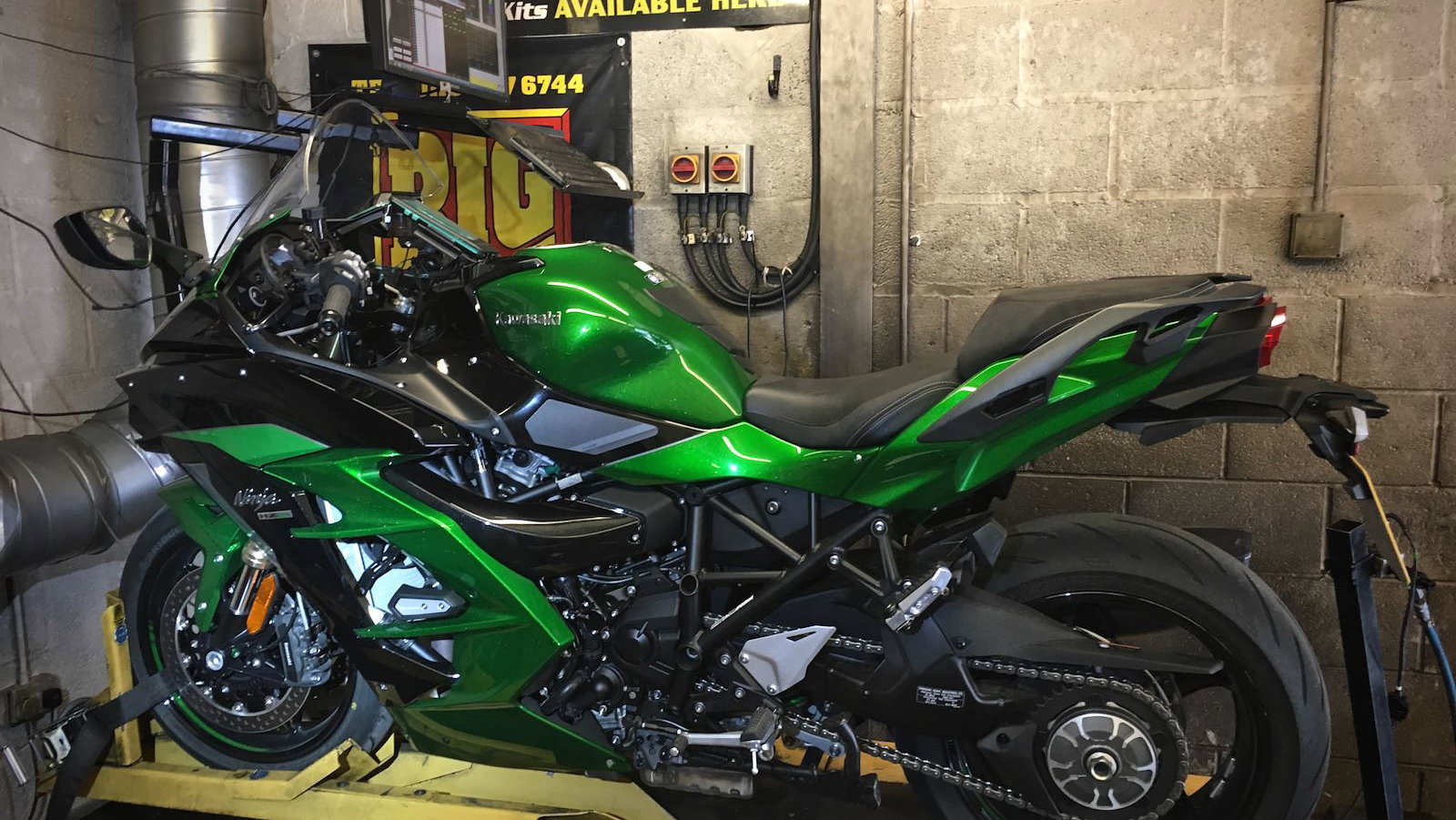 Kawasaki H2 SX SE on dyno