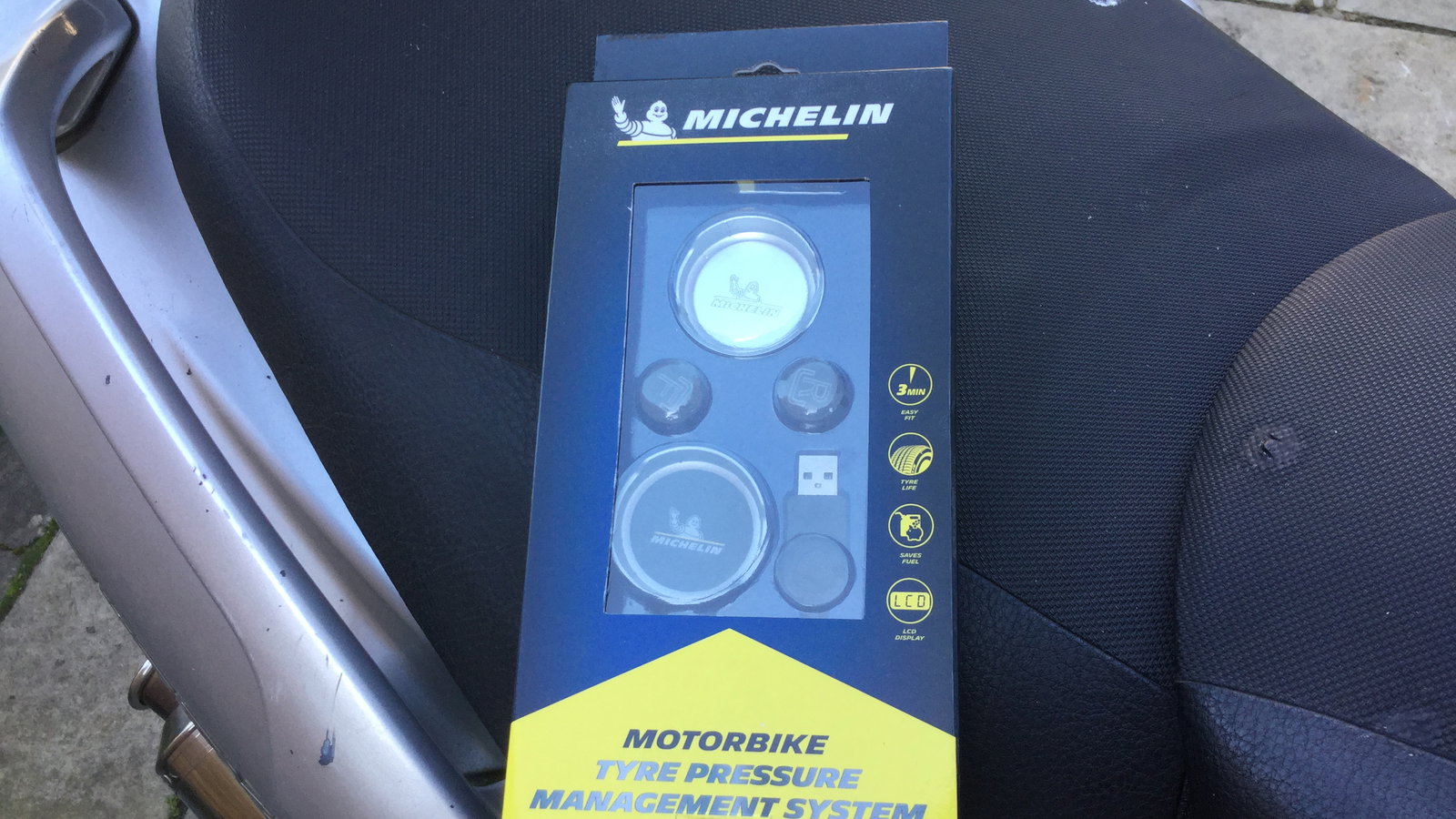 Fit2Go TPMS tyre pressure monitor