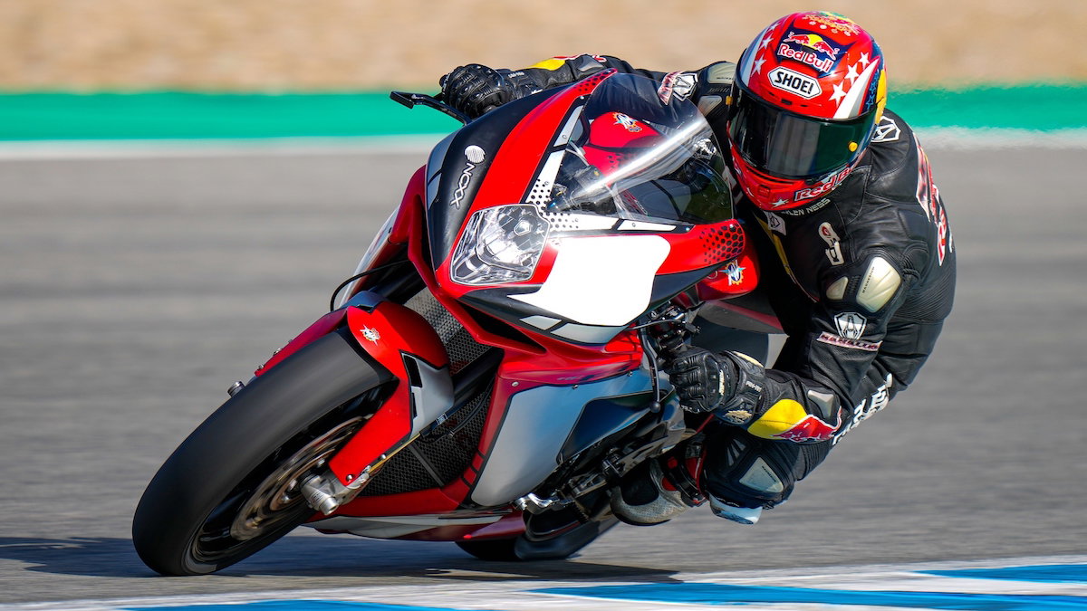 Kenan Sofuoglu - MV Agusta F3 800